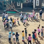 あたたかな園庭で